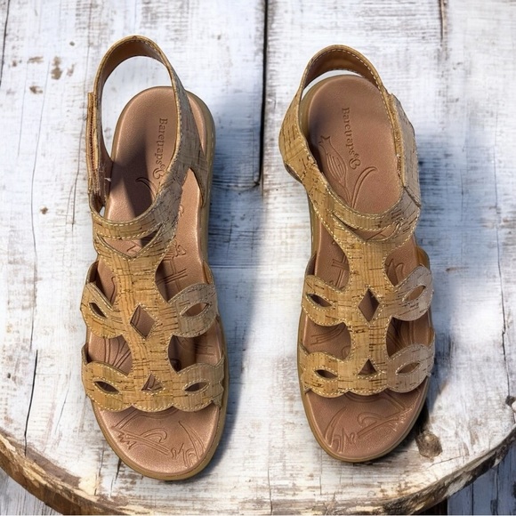 Baretraps‎ Quillan Cork Sandal with Velcro Adjustable Ankle Strap - Picture 3 of 9